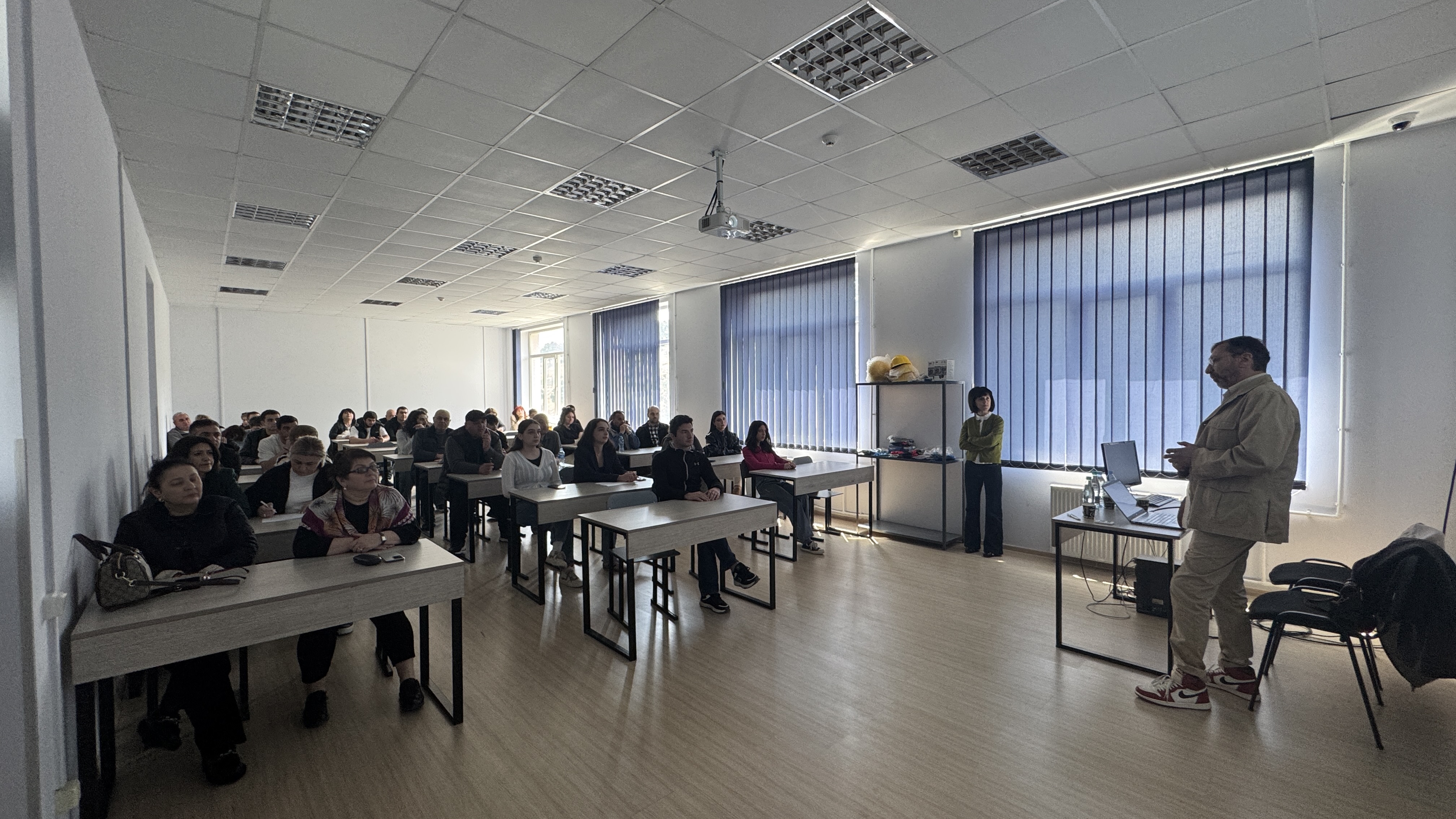 დაუნის სინდრომის მსოფლიო დღე ა(ა)იპ სარკინიგზო ტრანსპორტის კოლეჯში