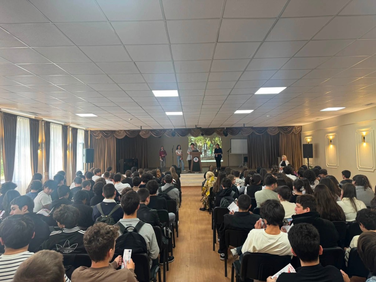 სარკინიგზო ტრანსპორტის კოლეჯის რეკრუტირების კამპანია თბილისის საჯარო სკოლების მოსწავლეებთან